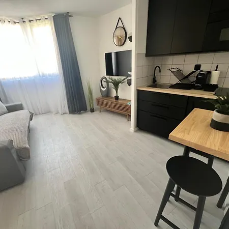 Apartment Azur Eden Avec Piscine A Deux Pas De La *